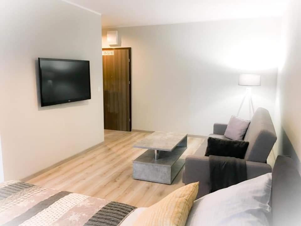 Apartament Konin Prestige Apartamento Exterior foto